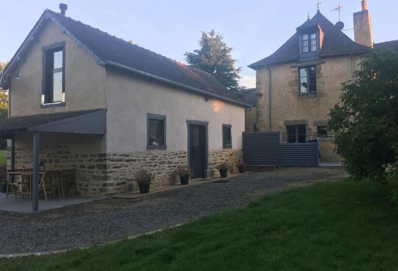 Дом 1 Спальня, Manoir Du Gahil Martin