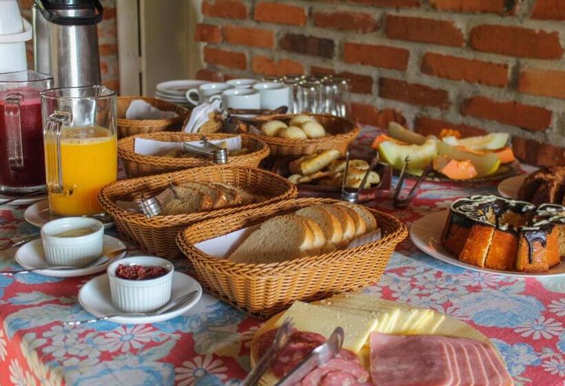 스탠다드 자쿠지 룸, Chalé Suiço Com Hidromassagem E Café Da Manhã
