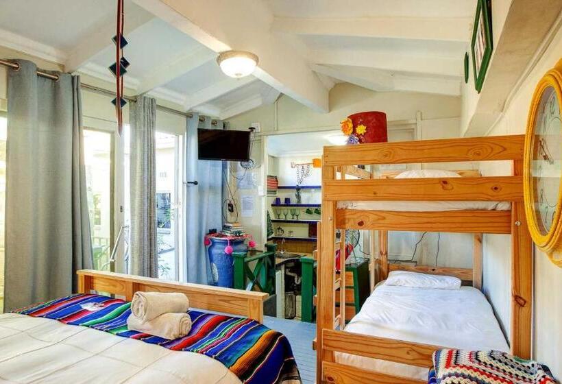 패밀리 룸, Strand Family 4 Sleeper En Suite Studio
