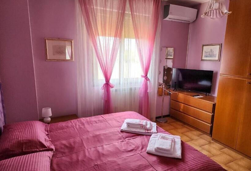 Номер Стандарт, Gold B&b