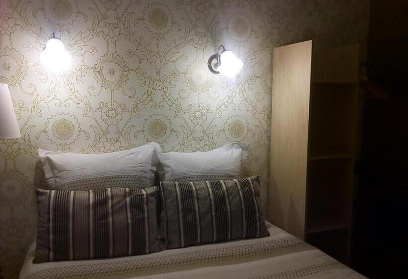 Номер Стандарт Трехместный, Hôtel Le Mélèze