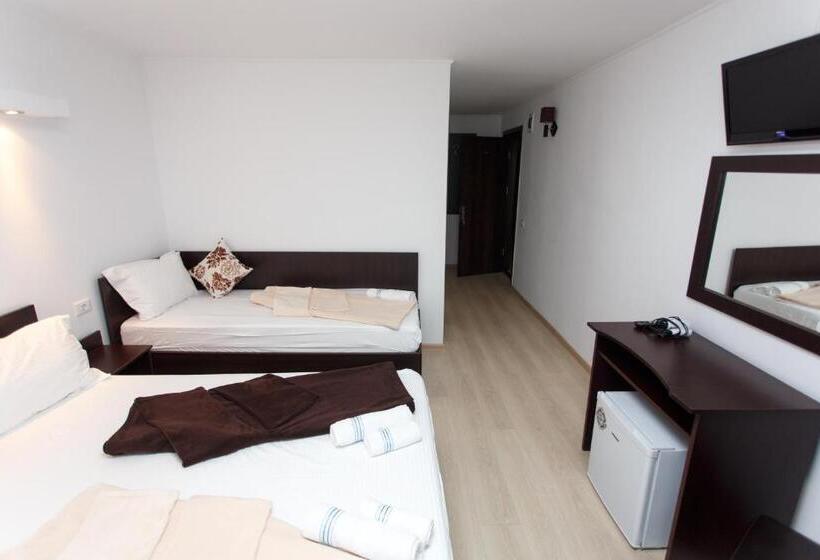 اتاق استاندارد چهار تخته, Vila Sandra