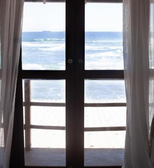 Номер Стандарт Вид на Море с Балконом, Marshmellow Beach Rooms   Sri Lanka