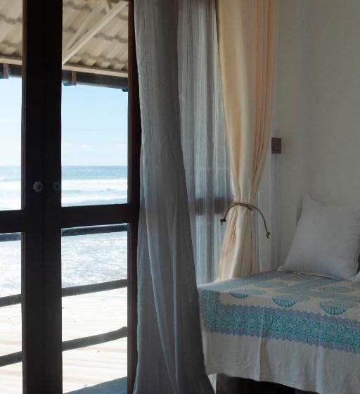 Номер Deluxe Вид на Море с Балконом, Marshmellow Beach Rooms   Sri Lanka