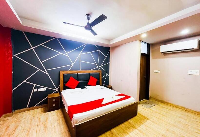 اتاق استاندارد, Luxe Getaways Classic  Nizammuddin Railway Station