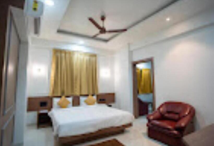 Номер Стандарт, Oberon Solapur