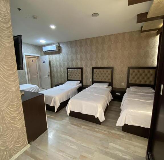اتاق کلاسیک چهارنفره, Motel Blue Corner