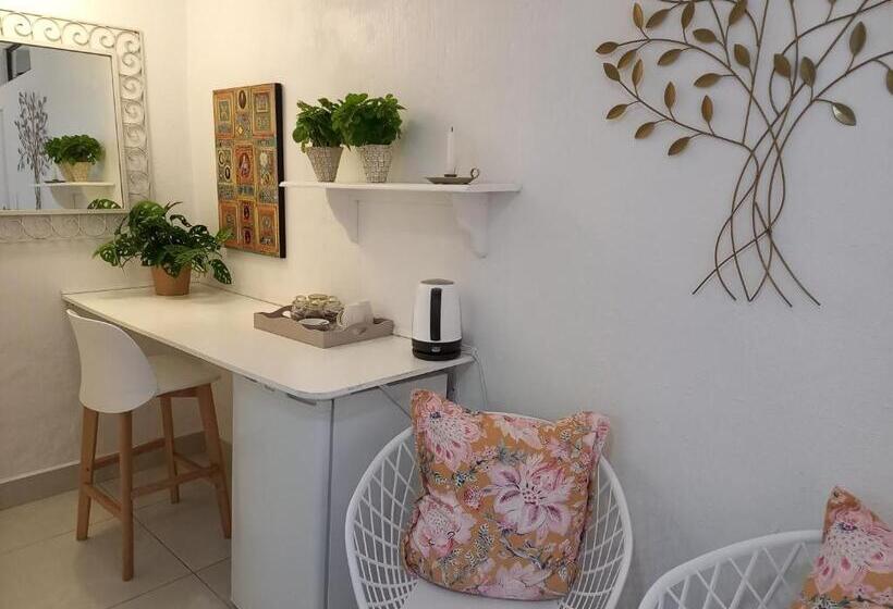 Номер Deluxe, Royal Palm Suite, Villa Roc Guesthouse, Salt Rock Ballito, Solar Power