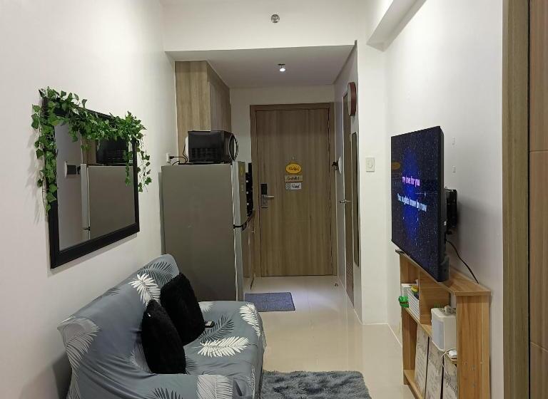 침실 1개 발코니 아파트, 1br Aesthetic Condotel With Balcony   Edsa