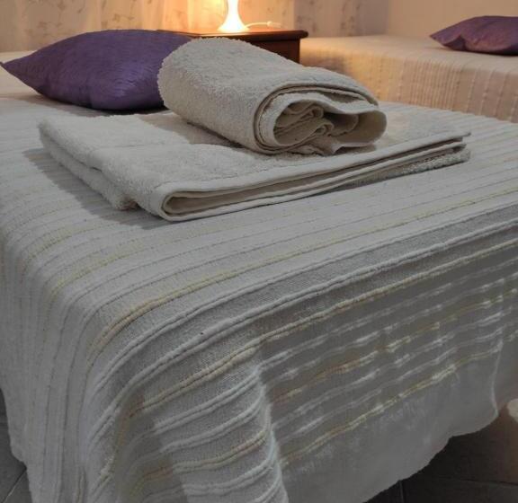 Номер Стандарт Трехместный, B&b Gi Rosa Caltagirone