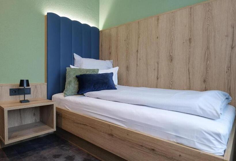 标准单人间, Reos Hotel Isny