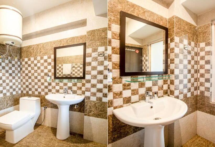 اتاق لوکس, Fabhotel Prime Royal Park
