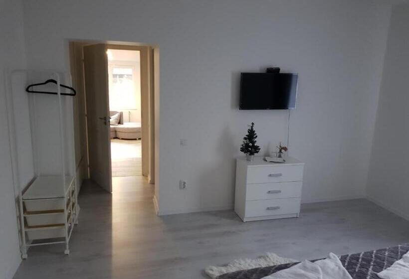 Номер Стандарт, Casa Duma