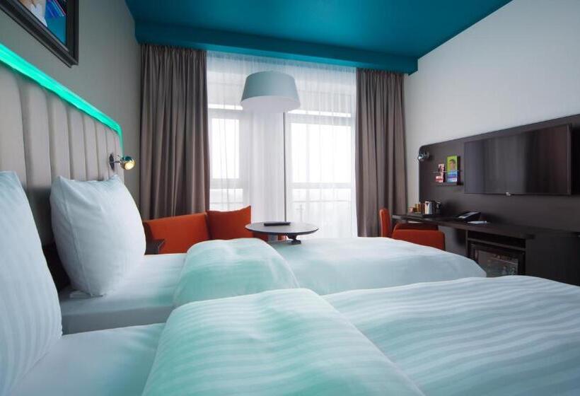 اتاق استاندارد با بالکن, Park Inn By Radisson Riga Valdemara