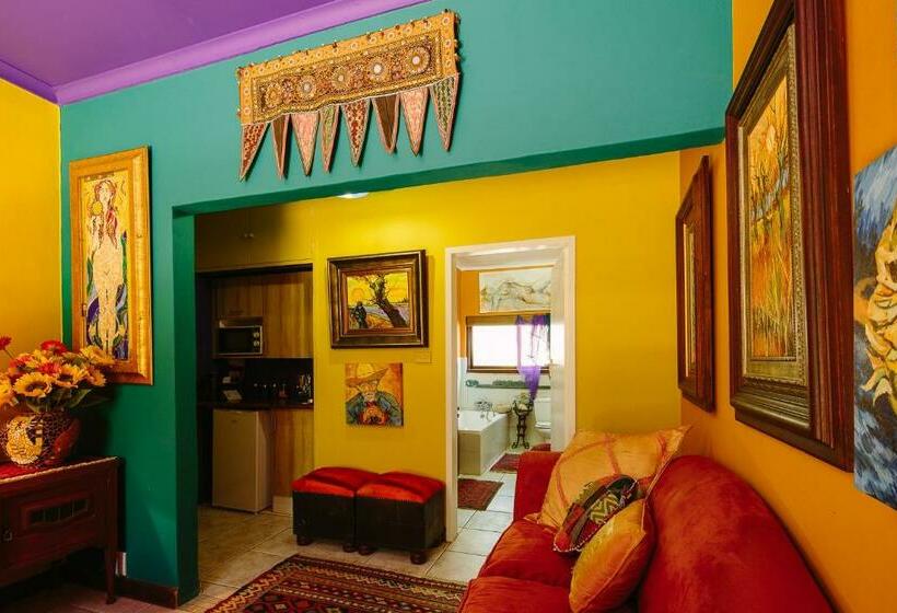 디럭스 룸, The Art Guesthouse