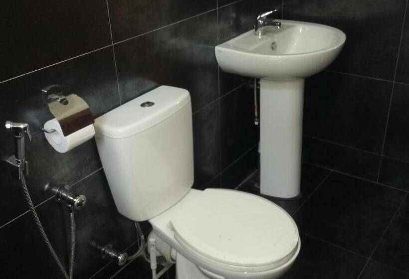 Апартаменты 1 Спальня, The Thusi S