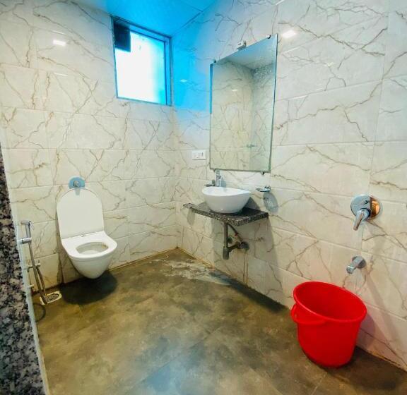 חדר דלוקס, Arton Regency Near Terminal 2 Airport