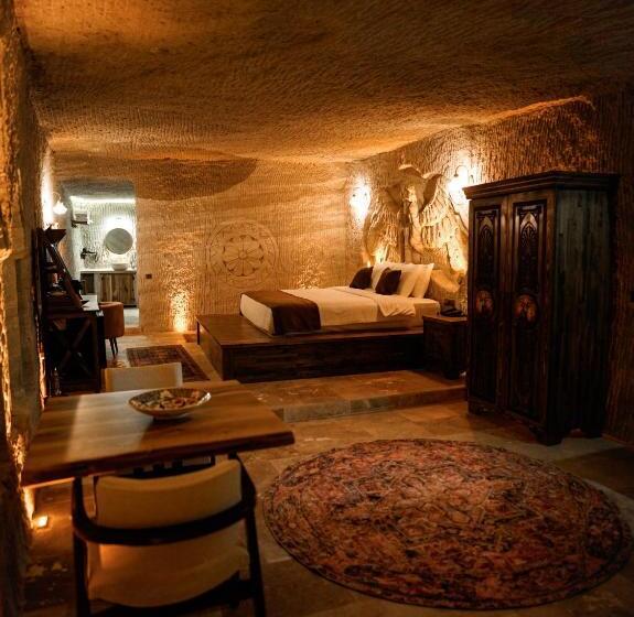 디럭스 스위트, Lost City Cappadocia