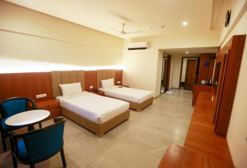 غرفة قياسية, Shubham Palace