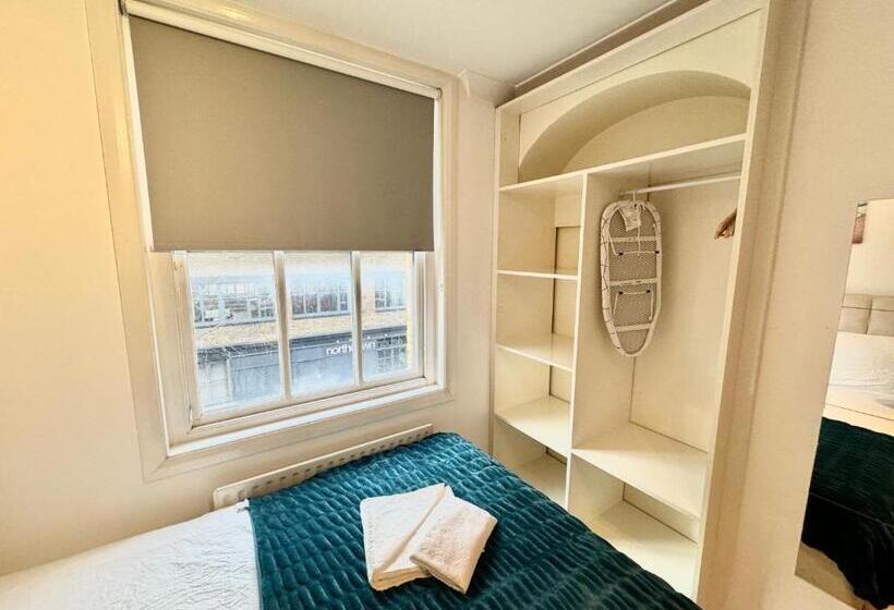 Четырехместный номер эконом класса с общей ванной комнатой, Downtown Chic Private Bedrooms In King S Cross 4