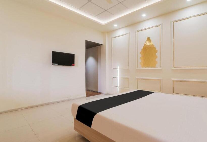 Трехместный Номер Классика, Oyo Saubhagya Shri Resort
