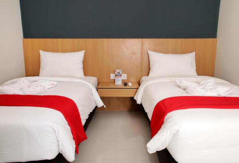 Номер Superior, Kiyana Premiere Hotel Batang