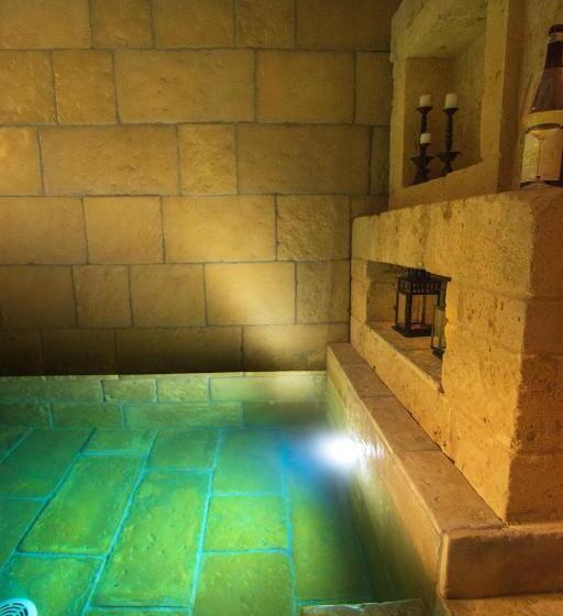 Люкс с Бассейном, Borgo Bevagna Relais
