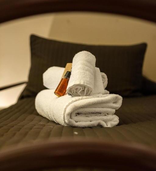 디럭스 4인 룸, B&b Cairoli