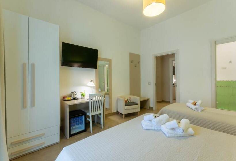 스탠다드 트리플 룸, B&b Cairoli
