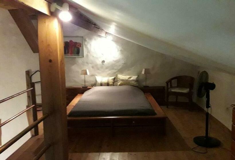 Студио Comfort, Abbaye De Capservy