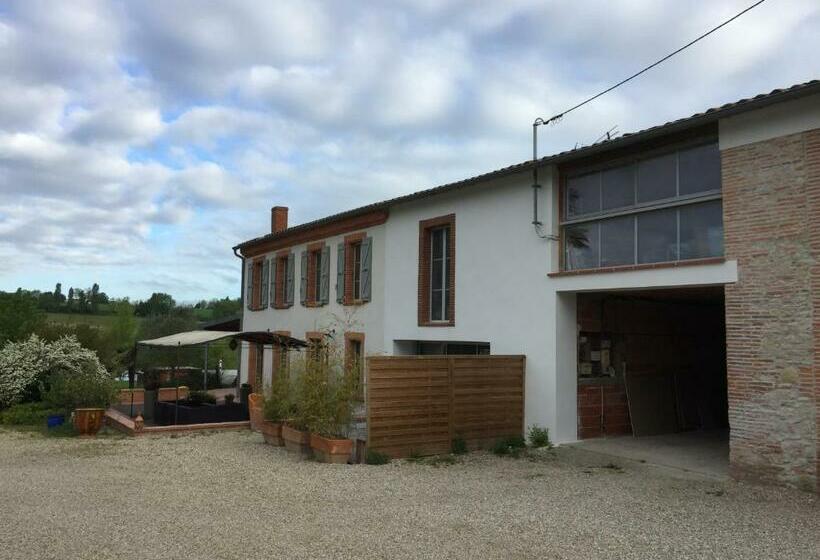 Номер Стандарт Вид на Сад, Domaine En Castanet