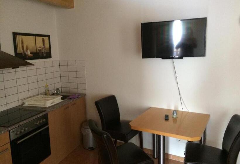 Студия Deluxe, Stadt Coblenz