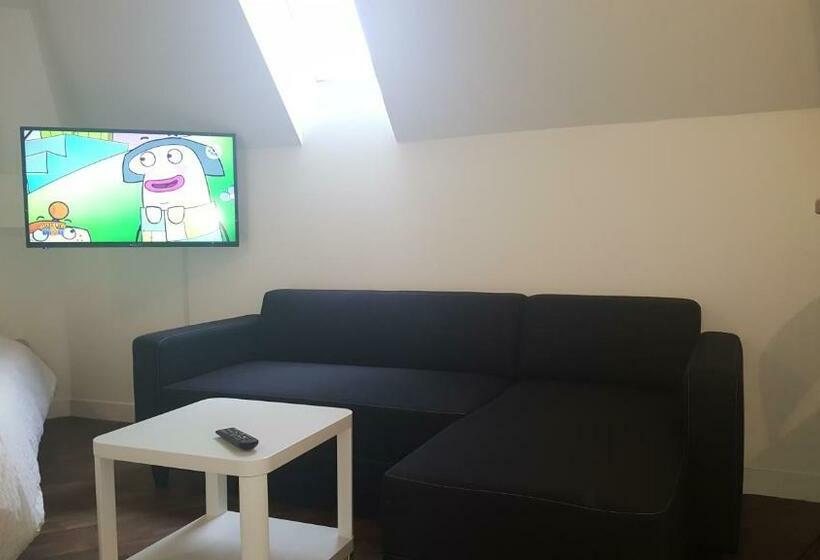 Студия Классика, Au Pigeon Blanc