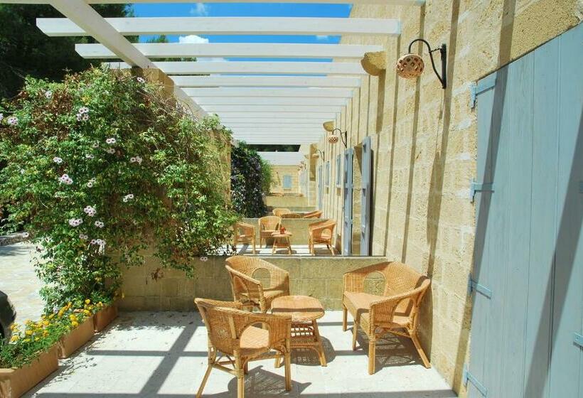 Трехместный Номер Superior, Masseria Relais Santa Teresa