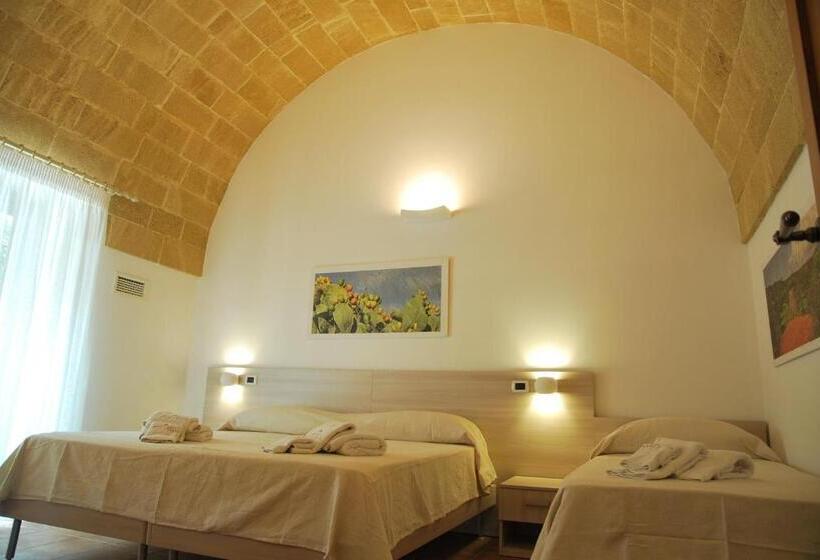 Трехместный Номер Superior, Masseria Relais Santa Teresa