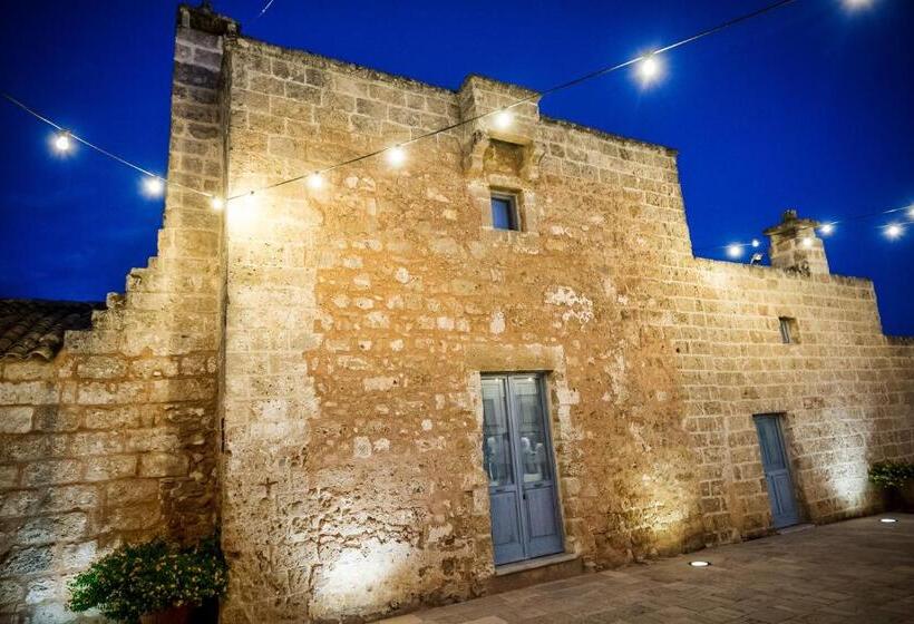 Номер Стандарт, Masseria Relais Santa Teresa
