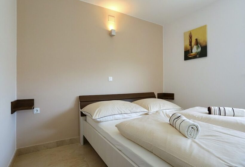 Апартаменты Deluxe 2 Спальни, Sunadria Apartments