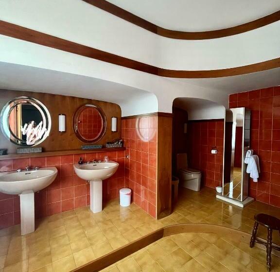 Семейный Номер, Bella Vita Guesthouse  Parcheggio Privato Interno
