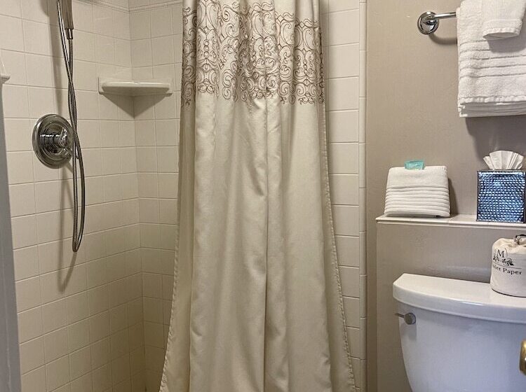 Номер Стандарт, Mccall House Boutique