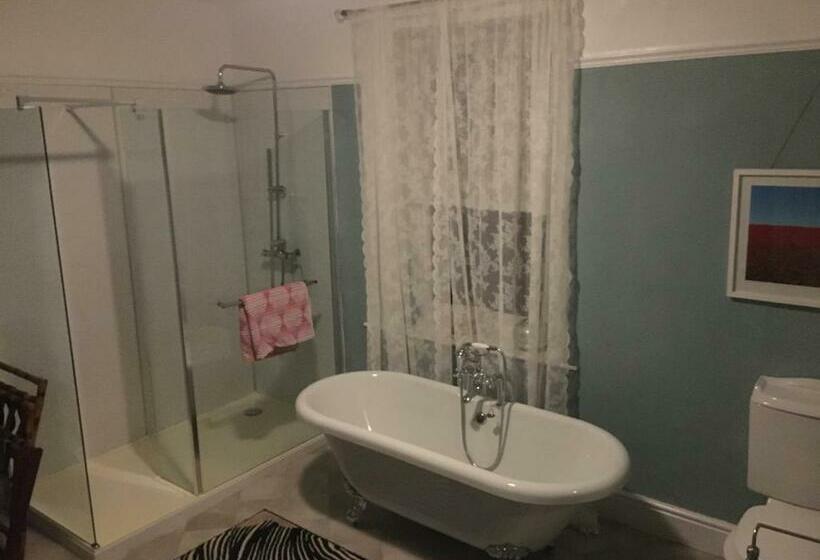 Стандартный Номер Кровать Кинг, Newberry Beach Lodge