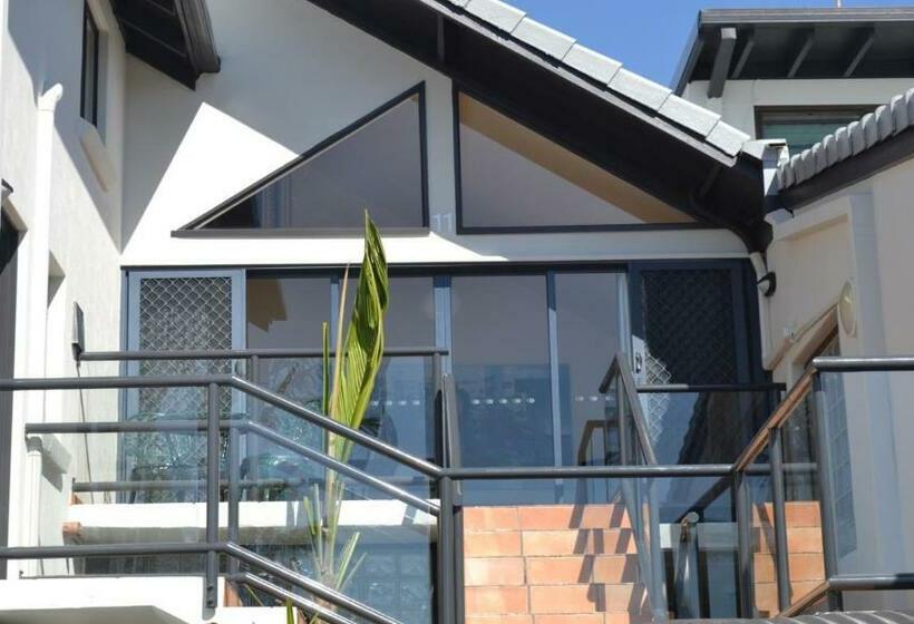 海の見える３ベッドルームアパートメント, Byron Bay Beachfront Apartments