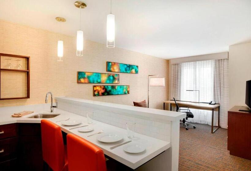 带大床的套房, Residence Inn By Marriott Kingston