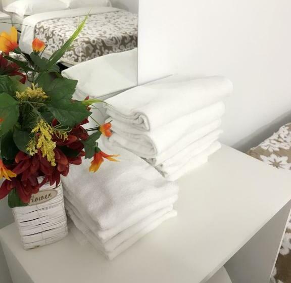 标准四人间共用浴室, Vacation Venice Rooms