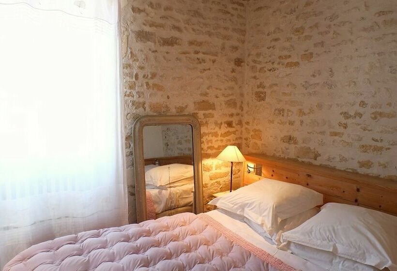 Номер Стандарт, Hôtel Le Sénéchal