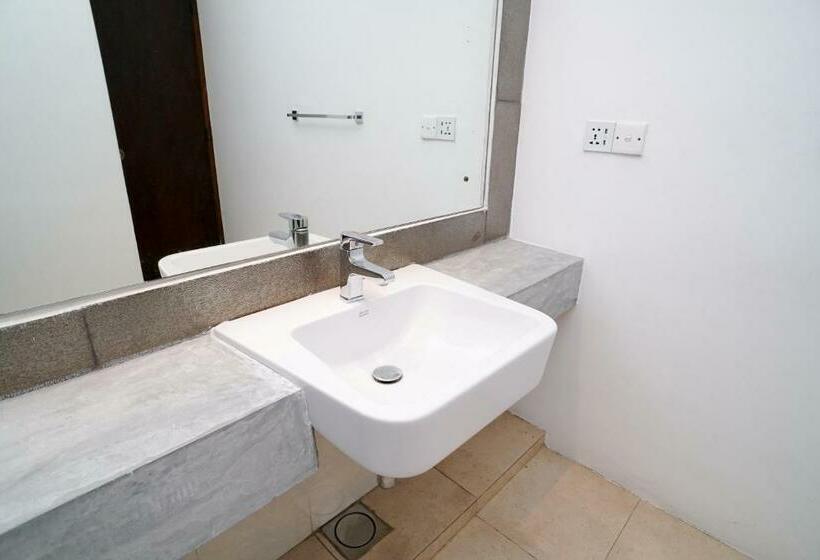 اتاق لوکس, Mount Marina Villas 12