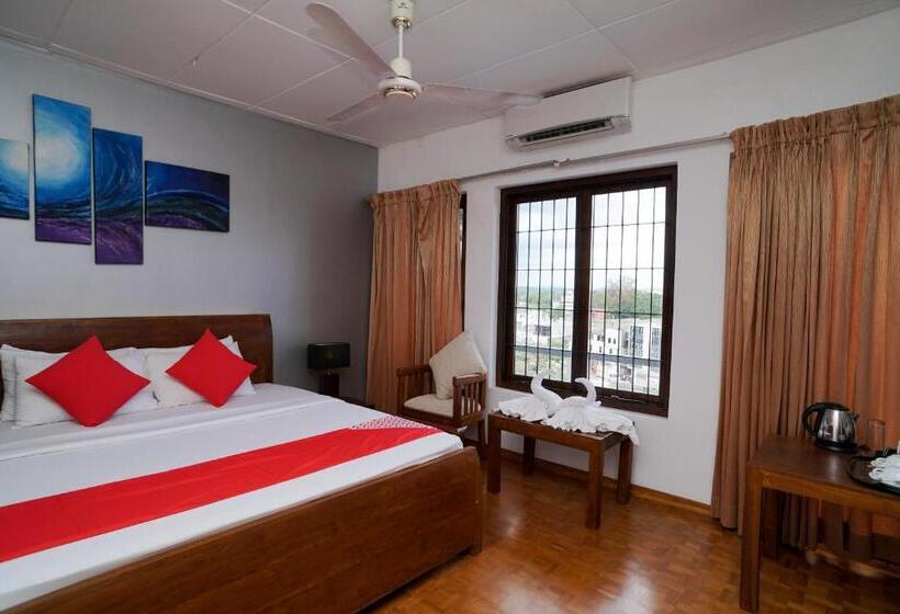 اتاق لوکس, Mount Marina Villas 12