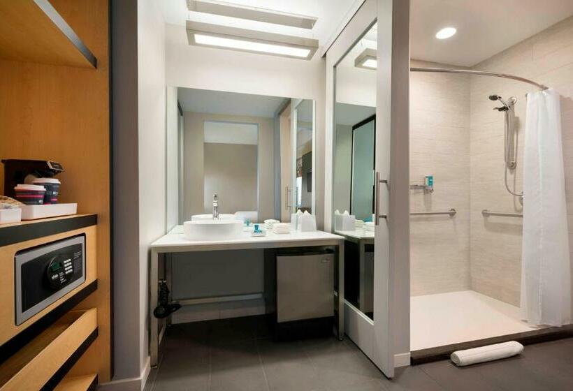 带大床的标准间, Aloft Columbia Downtown
