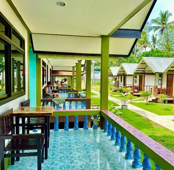标准间带阳台, Lanta L.d. Beach Bungalow