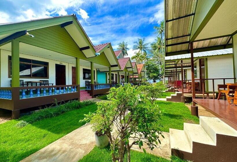 标准间带阳台, Lanta L.d. Beach Bungalow
