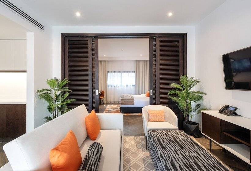 Шале Deluxe 1 Спальня, Emirates Park Resort